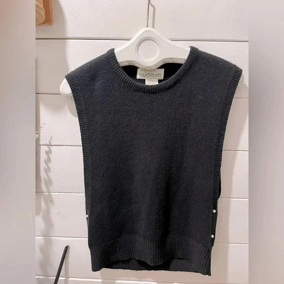 VINTAGE QUORUM black wool & angora sleeveless sweater size M - Picture 1 of 7